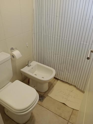 438110937.jpg