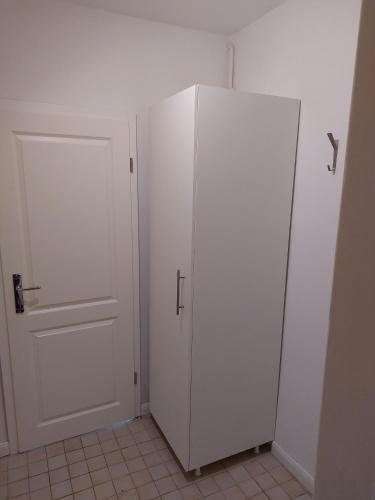687162095.jpg