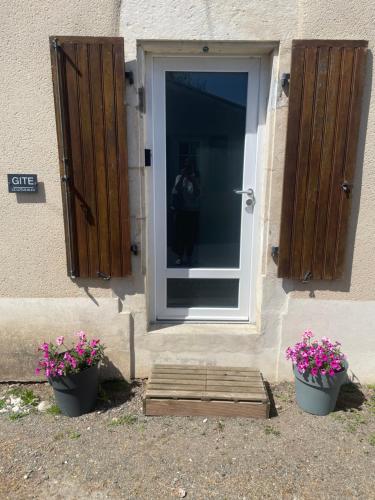 855394114.jpg