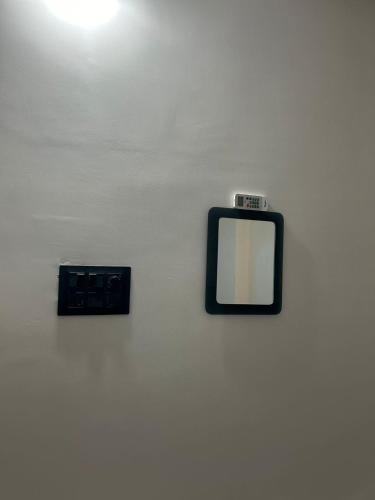 547764447.jpg