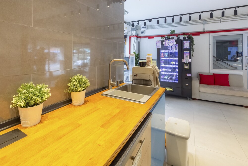 Shared kitchen facilities