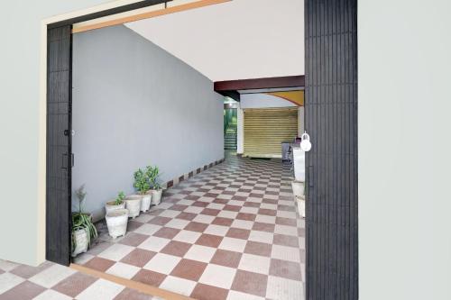 812973570.jpg
