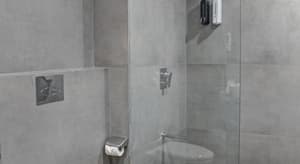 thumbnail: 613364770.jpg