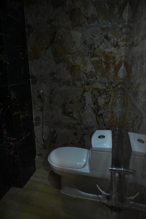 9a33dc14630cbde994d258f9dc0bf504.jpg