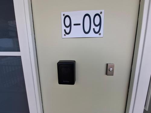 711089433.jpg
