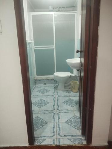 858432996.jpg