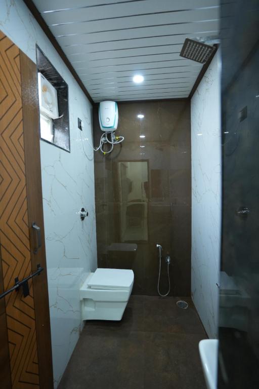 100da97980d455acb305b62ef0890039.jpg