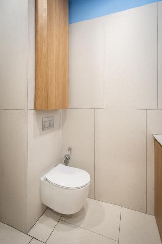 716605042.jpg