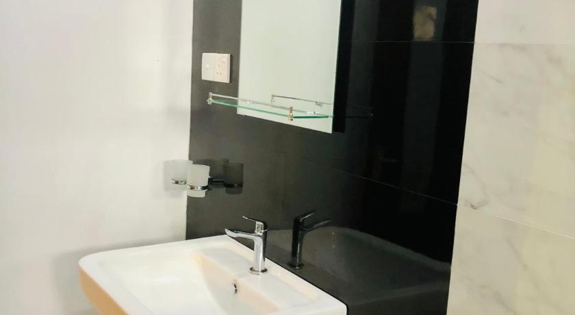 519146569.jpg