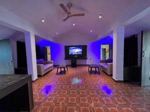 thumbnail: Reception