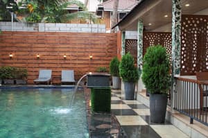 thumbnail: Pool