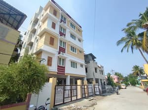 thumbnail: Exterior