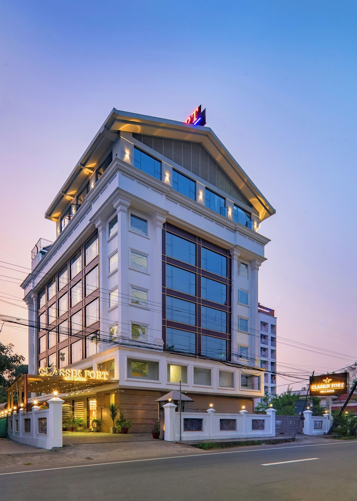 Front of property - evening/night