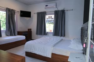 thumbnail: Room