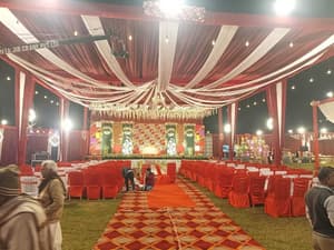 thumbnail: Banquet hall