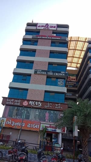 thumbnail: Front of property
