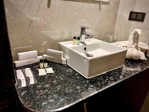 thumbnail: Bathroom