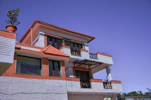 thumbnail: Front of property