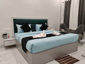 thumbnail: Room