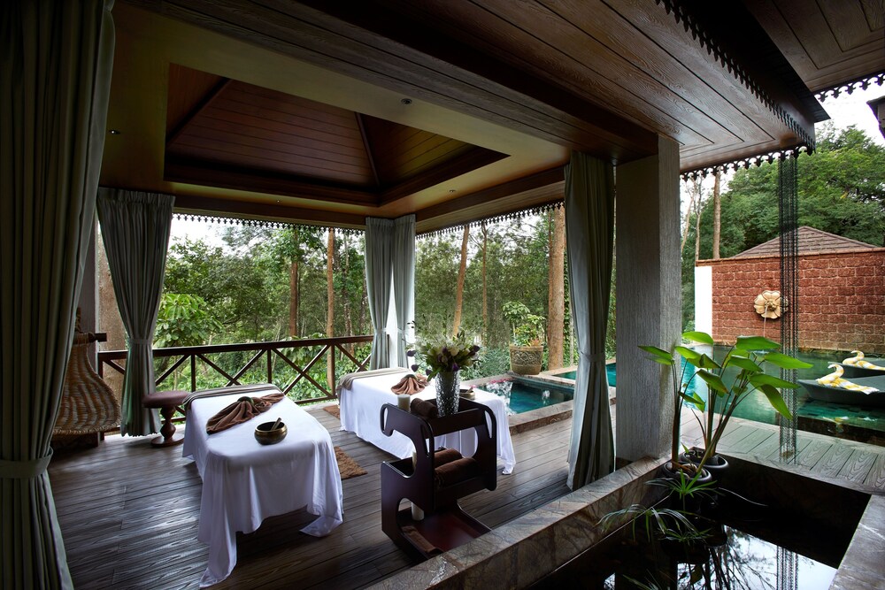 Massage in accommodation