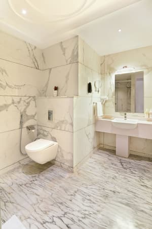 thumbnail: Bathroom