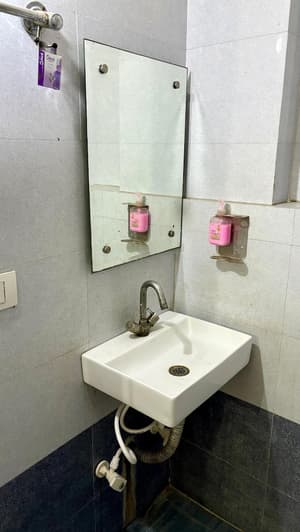 thumbnail: Bathroom