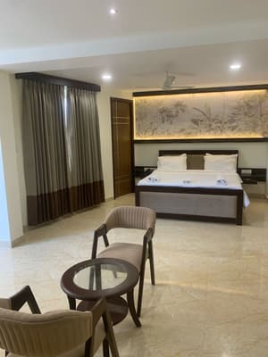 thumbnail: Room