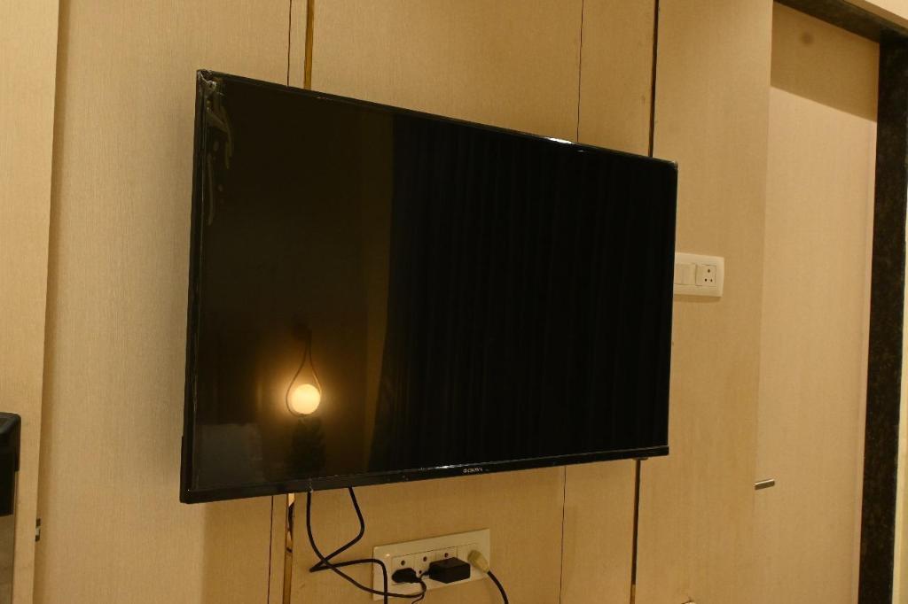 d8f049b6b863a8bc3aad735cac16ffa5.jpg