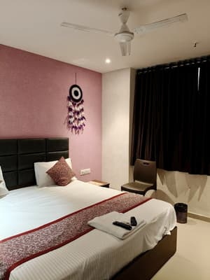 thumbnail: Room