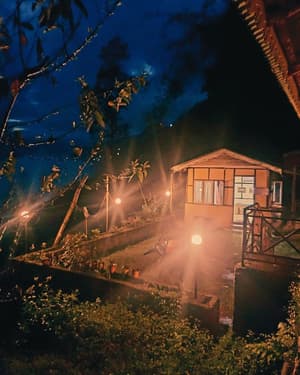 thumbnail: Exterior
