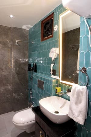 thumbnail: Bathroom