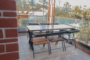 thumbnail: Restaurant