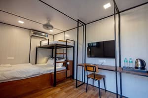 thumbnail: Room