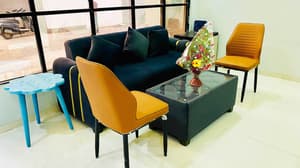 thumbnail: Lobby sitting area