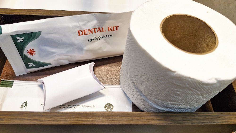 Bathroom amenities