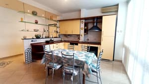thumbnail: Interior