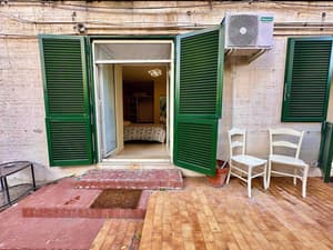 thumbnail: Terrace/patio
