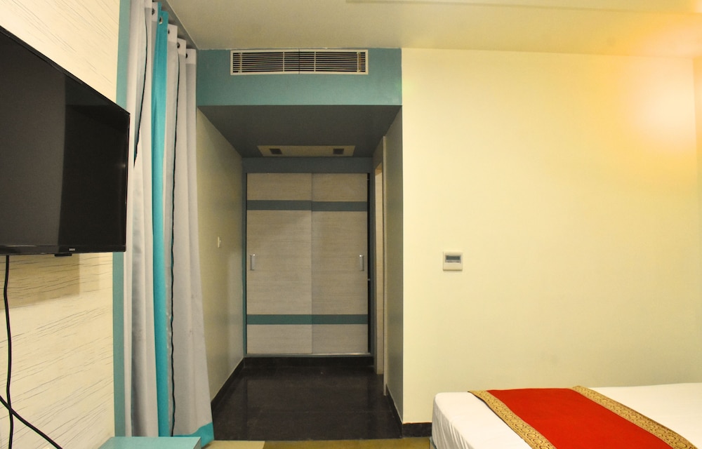 Primary image