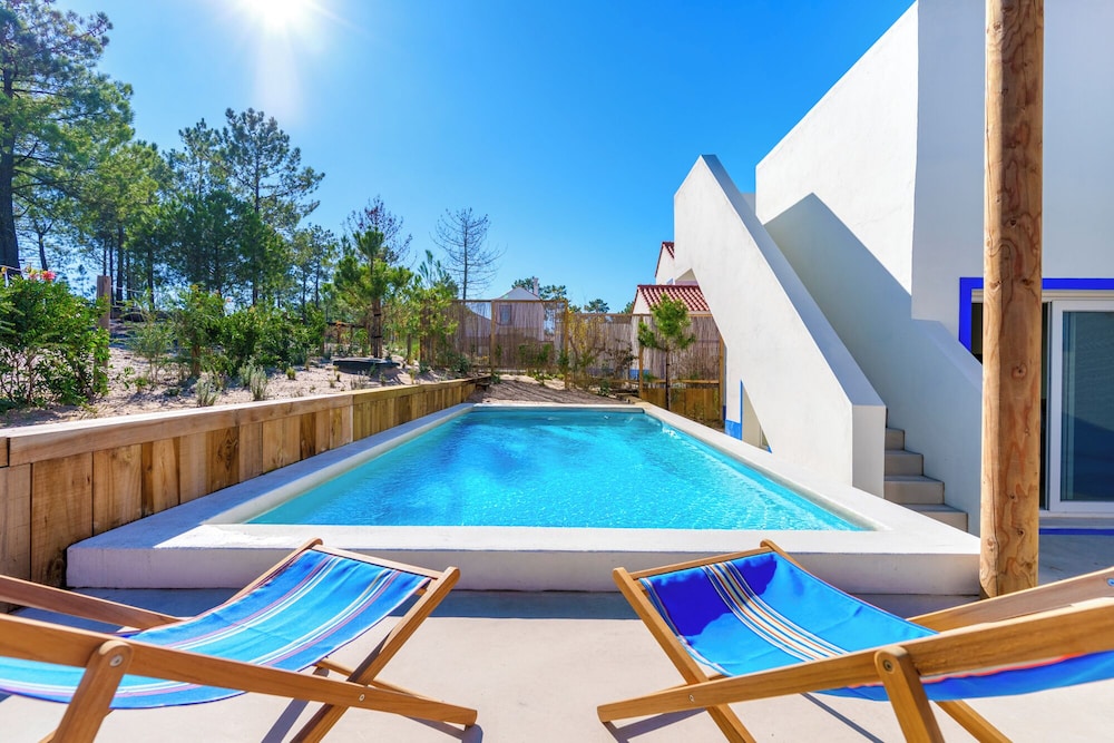 Private pool