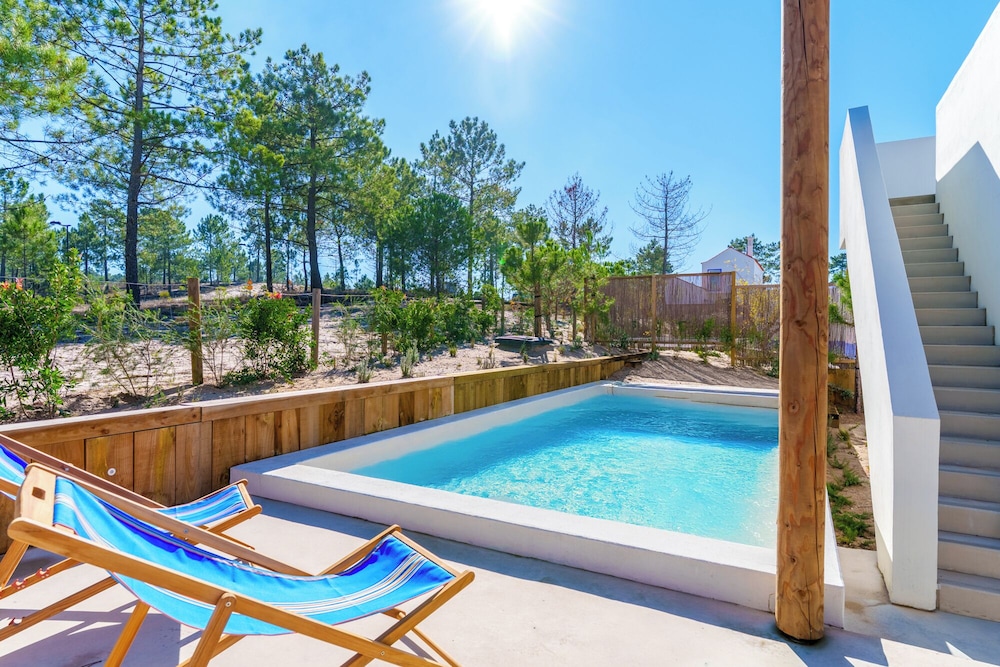 Private pool