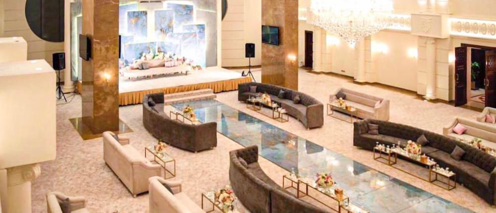 Indoor wedding