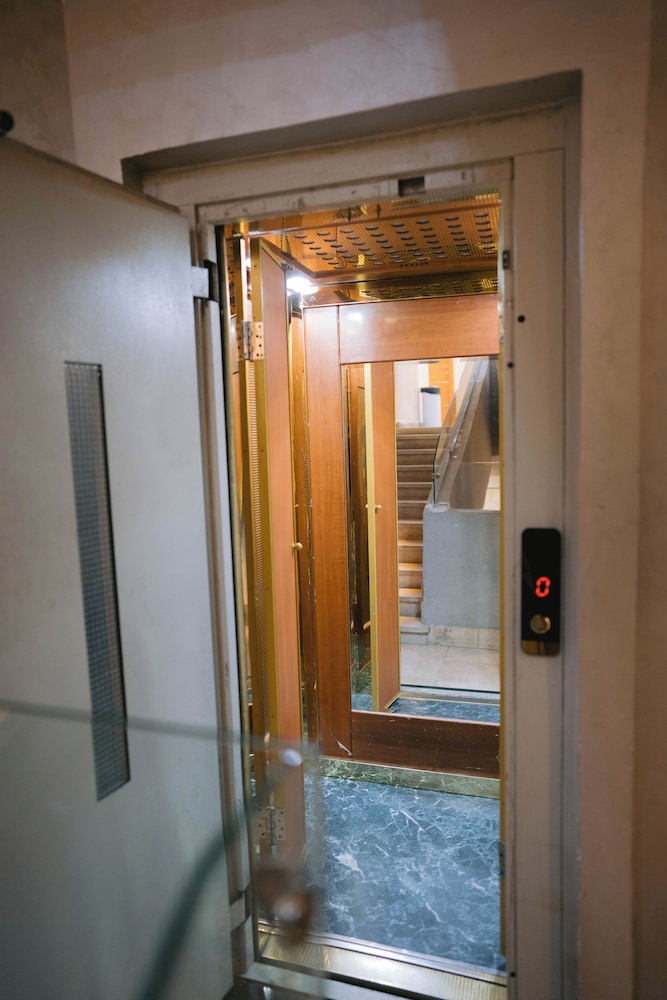 Elevator