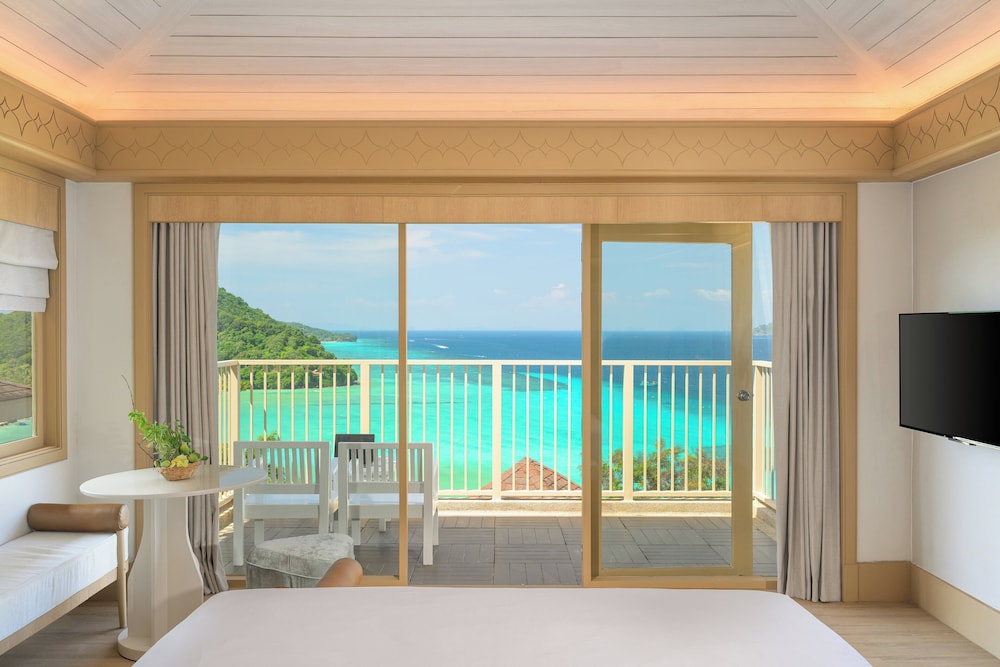 Beach/ocean view