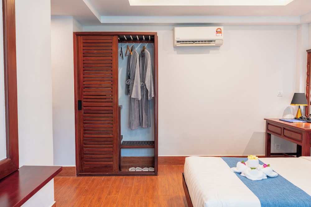 Wardrobe