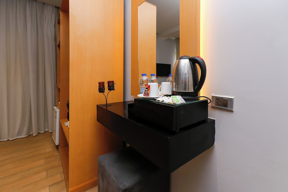 Mini-refrigerator