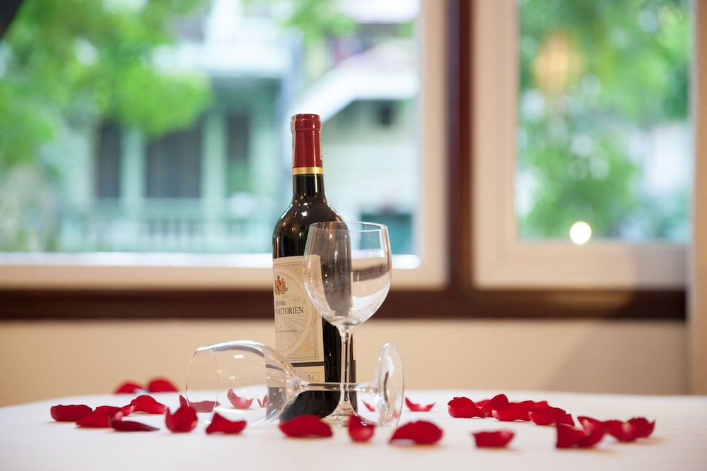 Room service - dining