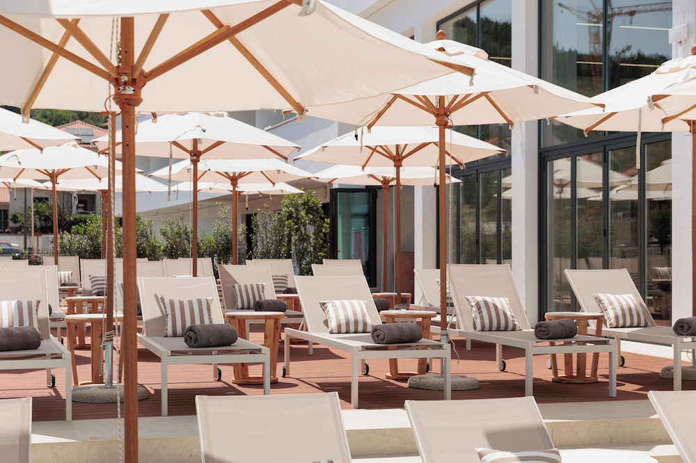 Sundeck