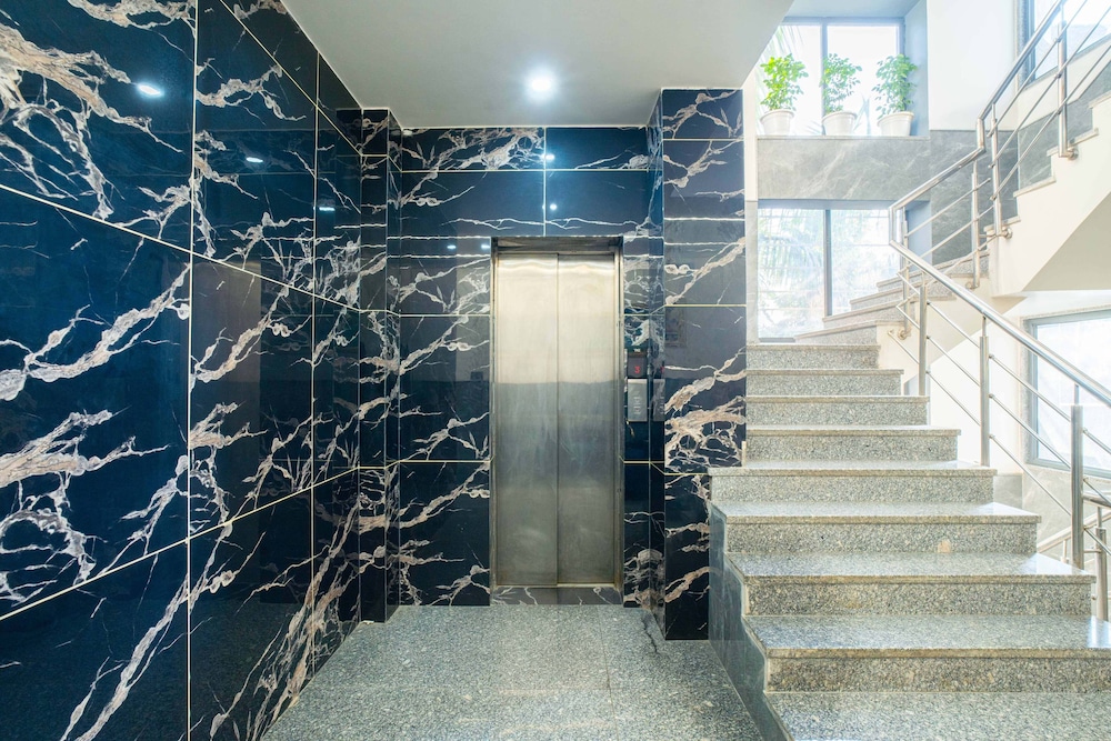 Elevator