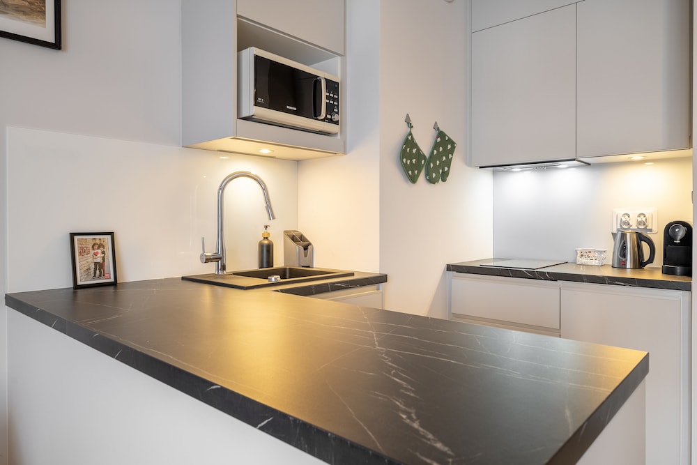 Private kitchenette