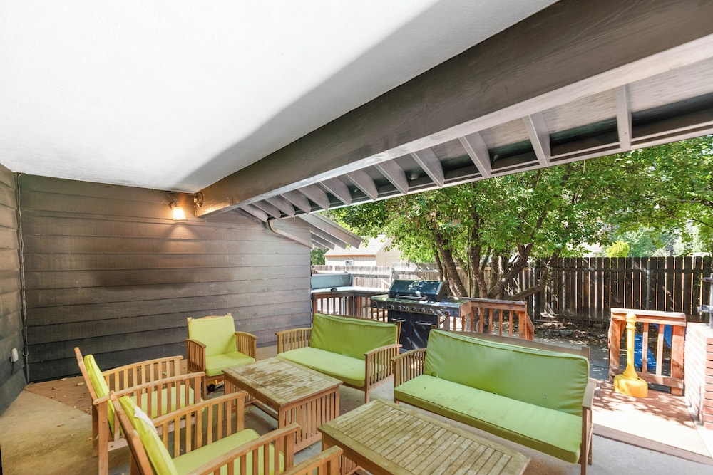 BBQ/picnic area